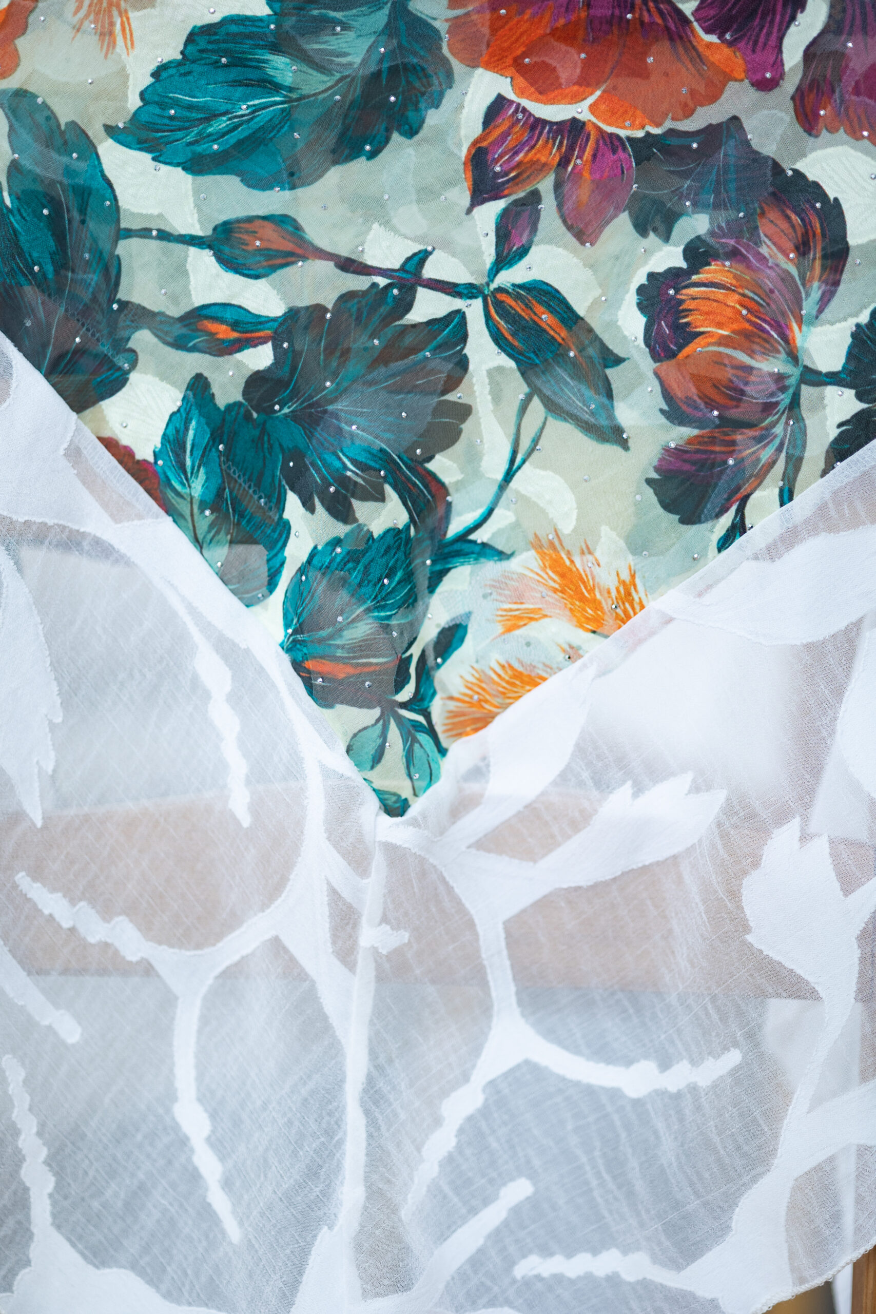 בנדנת מרגוט – תמונה 8