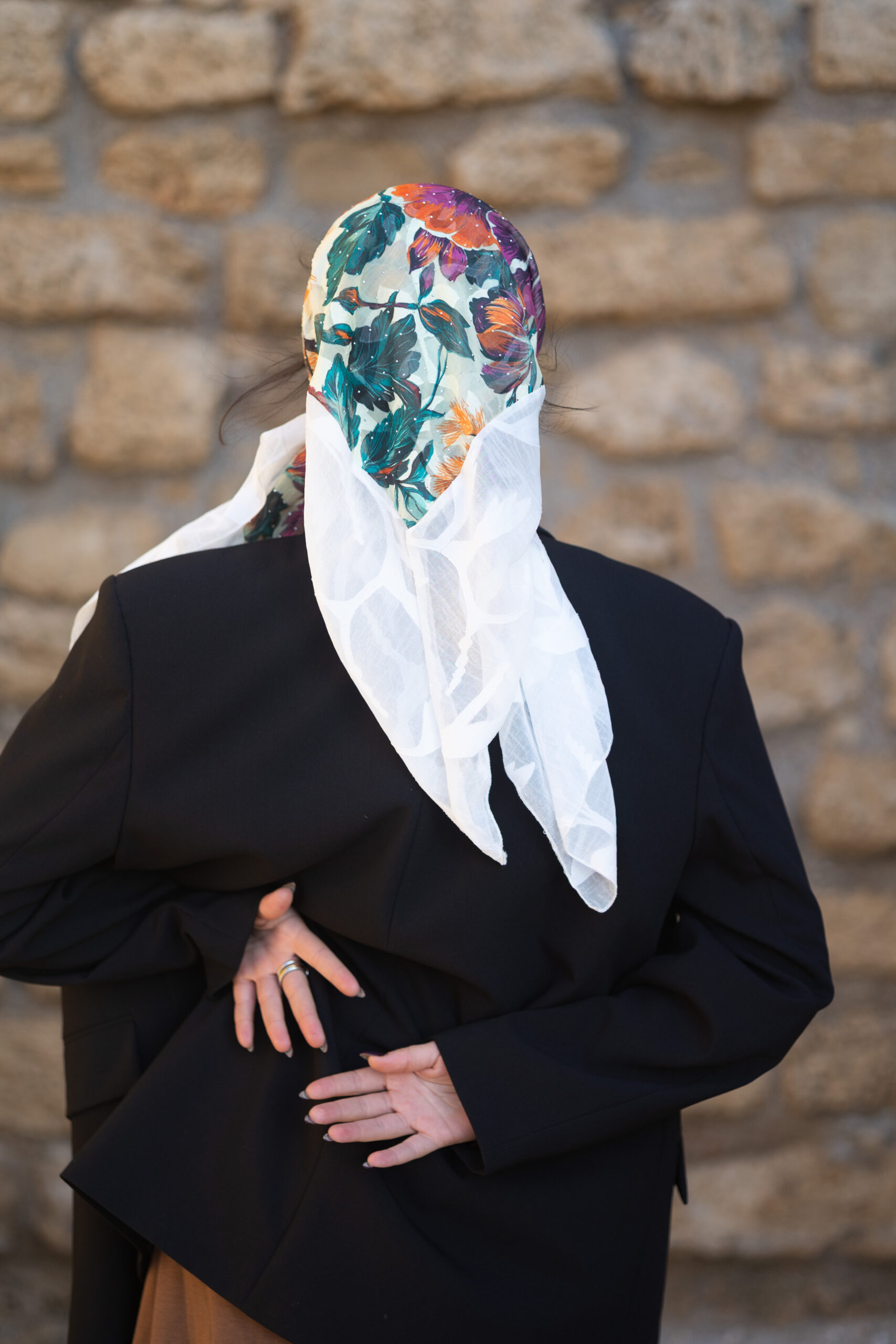 בנדנת מרגוט – תמונה 5